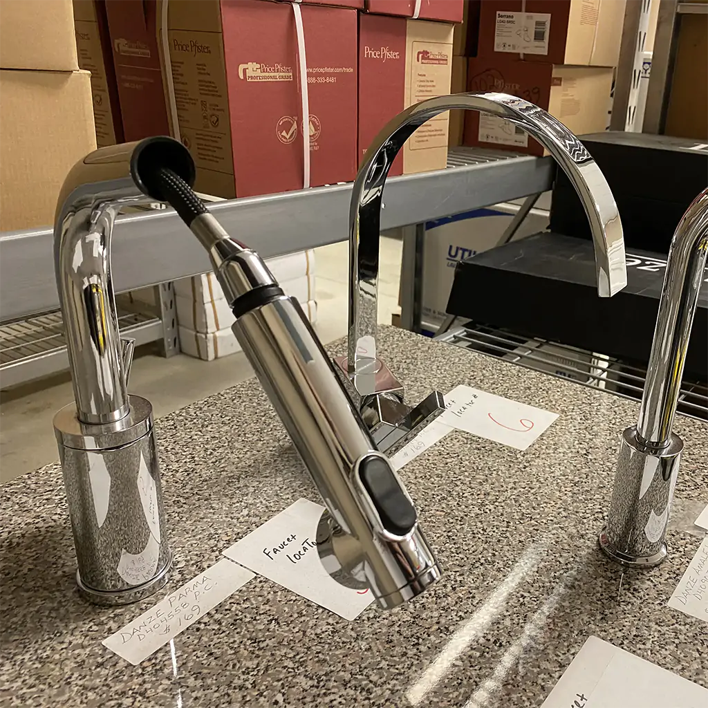 Kitchen Faucets and Sinks - Building 9